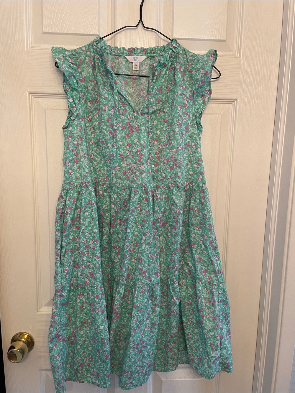 Time and Tru Mint Green Floral Ruffle Sleeve Dress